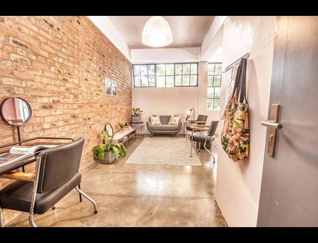 1 BEDROOM PROPERTY TO RENT IN BRAAMFONTEIN